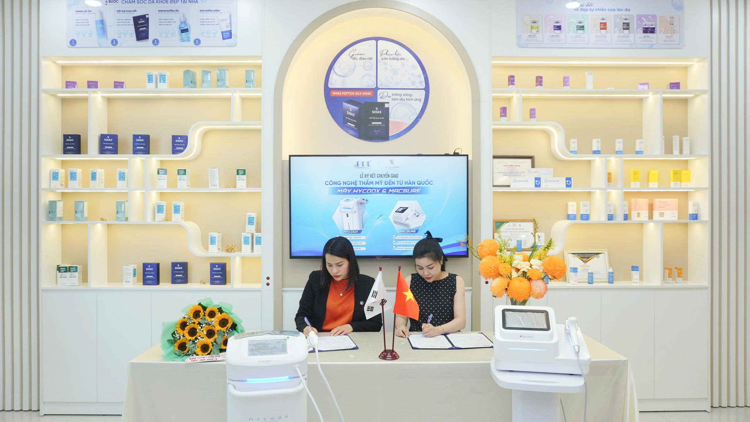 z7062819956565 207ec8614fb9284d8b6f797f20b82b06